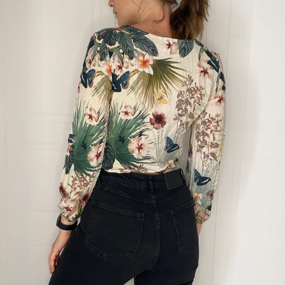 Blouse - Picture 2 of 2